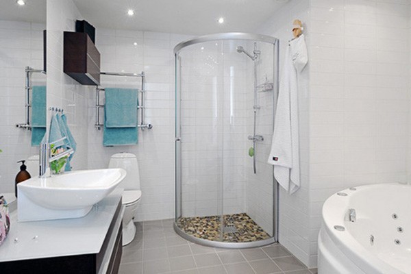 Vì sao những khách sạn sang trọng thường sử dụng phòng tắm kính trong suốt